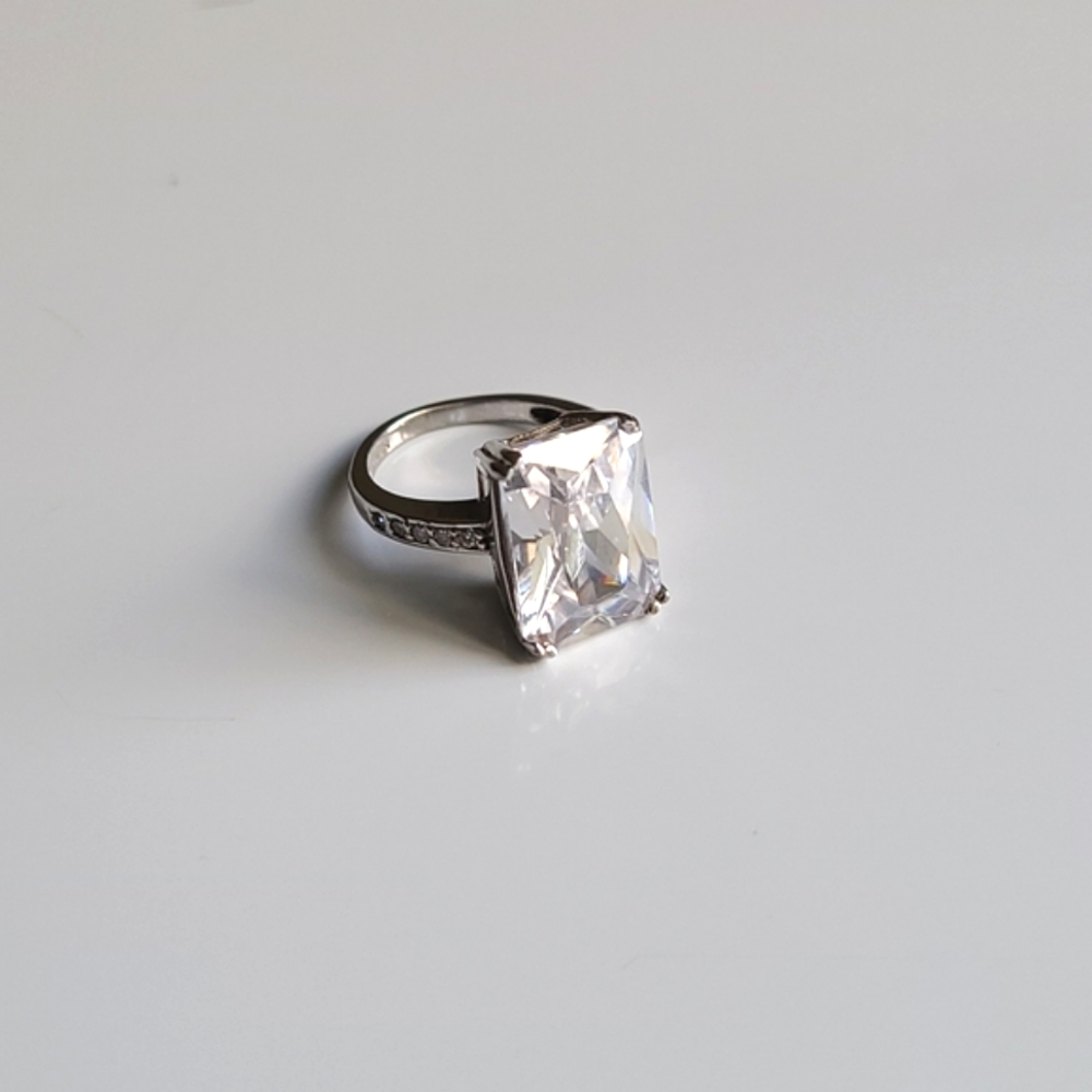 Cubic zirconia engagement ring
